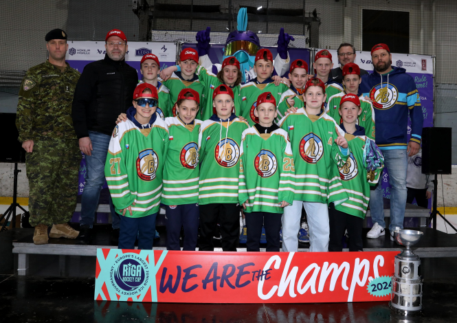 U13 turnīrā triumfē BUDWEIS STARS